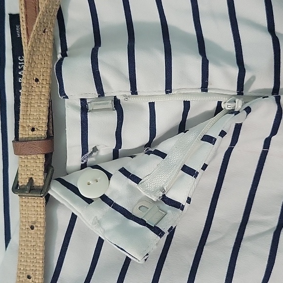 Zara Basic Nautical Navy and White Striped High Waisted Shorts with Belt Size M - Picture 2 of 5